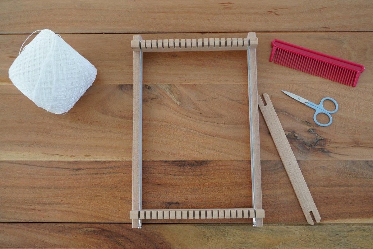 Weavingframe How to Introduce Weaving: Setting Up a Frame and Getting Started